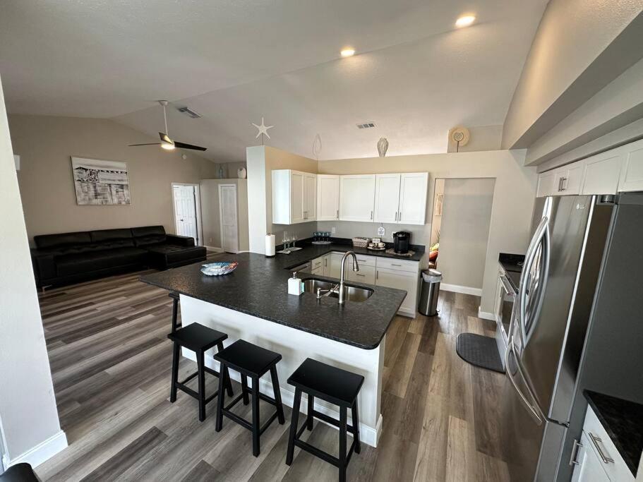 Manatee Oasis Weeki Wachee Family Fun Pool Home Spring Hill Εξωτερικό φωτογραφία